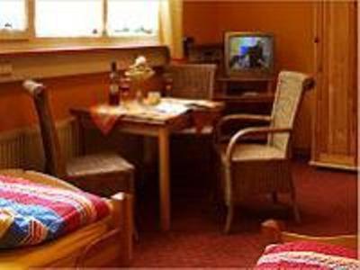 Econo Motel Goelzer Бюхенбойрен Номер фото